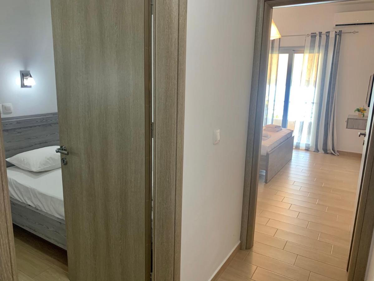 Blue Sea Apartments Кєпаро Екстер'єр фото