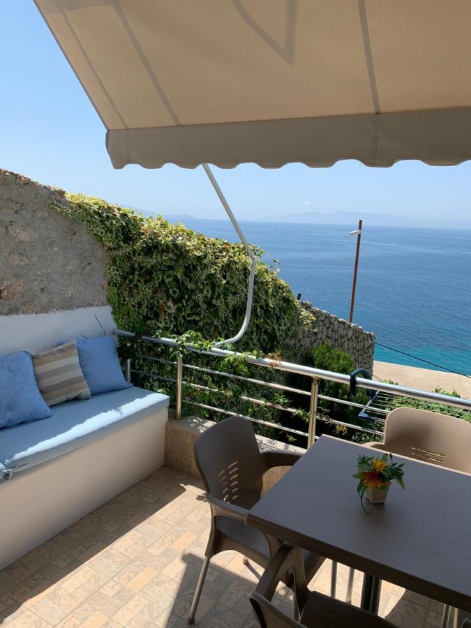 Blue Sea Apartments Кєпаро Екстер'єр фото